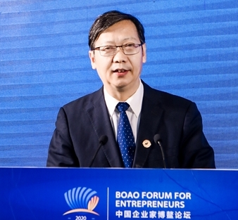 楊慶兵：食品行業(yè)在保障民生、維護社會穩(wěn)定方面發(fā)揮巨大作用