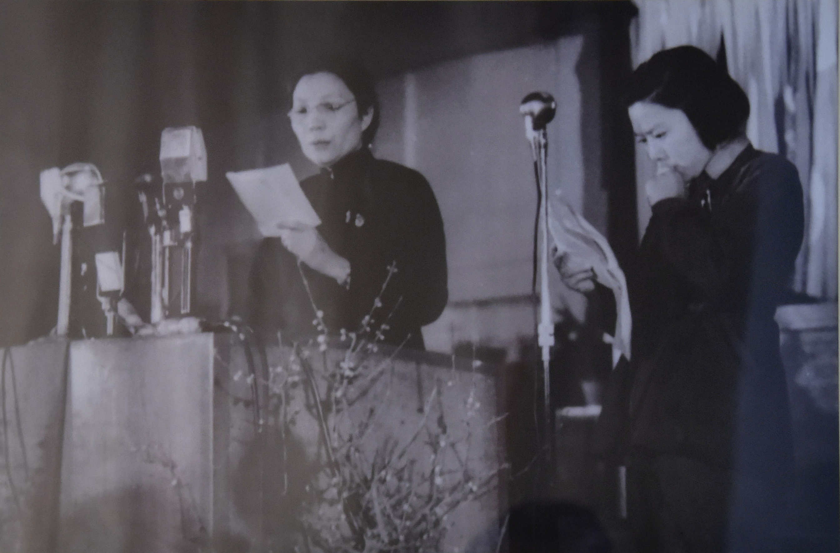 廣播無可借助，只能憑聲音抓住聽眾的注意力。你的聲音讓聽眾永遠(yuǎn)忘不了，這是播音員的本事，也是職責(zé)。