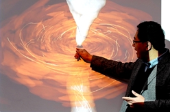 人類(lèi)首次“看見(jiàn)”的那個(gè)黑洞,有了偏振圖像