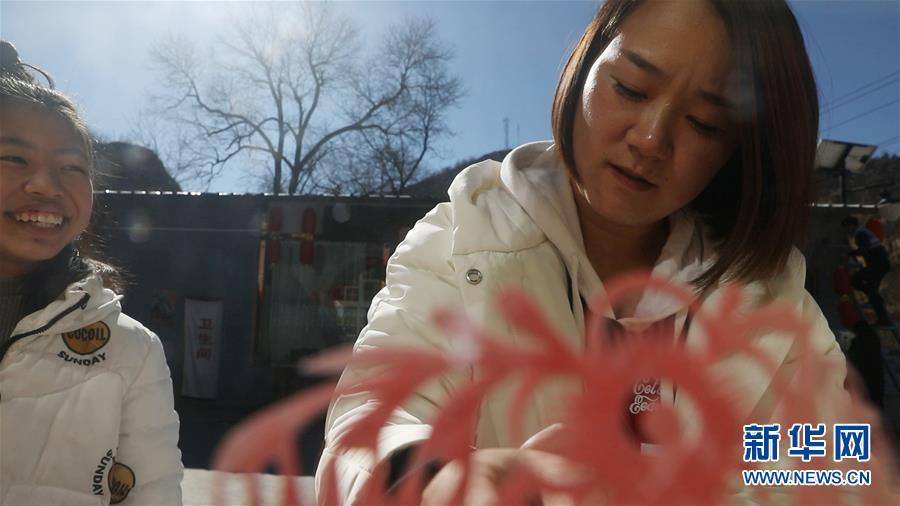 （新華全媒頭條）（5）天南地北歡樂&ldquo;中國(guó)年&rdquo;&mdash;&mdash;新華社記者除夕走筆