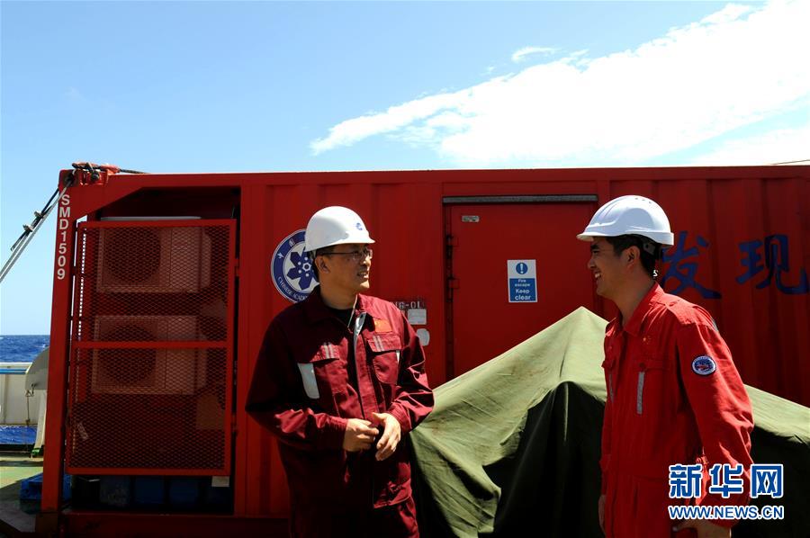 （圖文互動）（1）專訪：海山如此多嬌，然而我們研究太少！&mdash;&mdash;訪&ldquo;科學(xué)&rdquo;號麥哲倫海山科考航次首席科學(xué)家徐奎棟