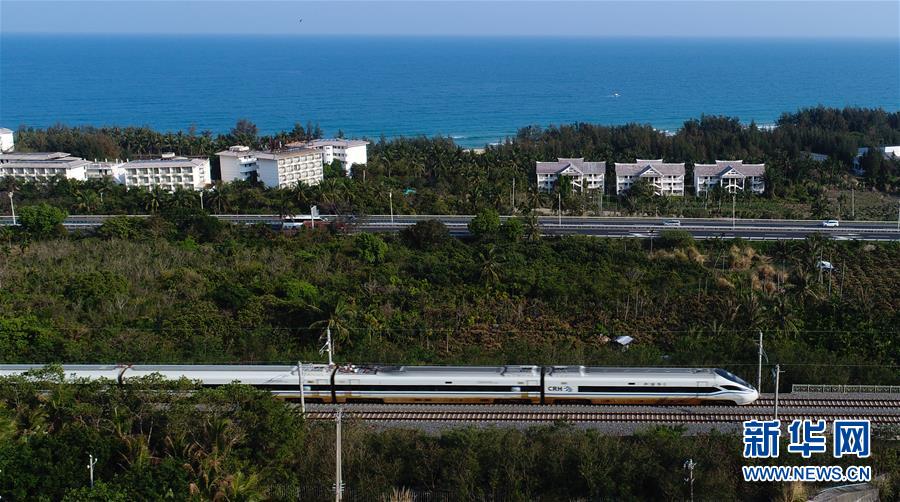 （新華全媒頭條&middot;潮起海之南&middot;圖文互動）（9）春潮拍岸千帆進&mdash;&mdash;海南特區(qū)改革開放30年紀實