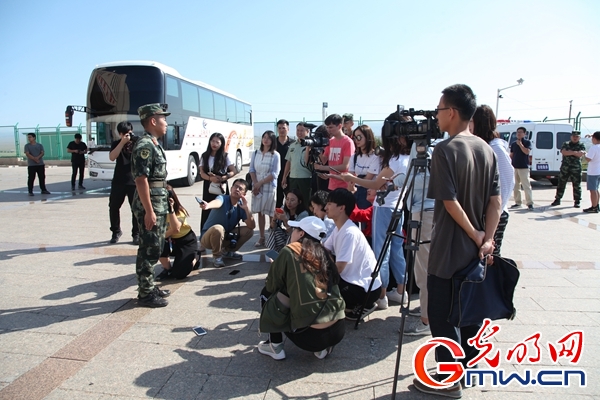 【新時(shí)代&middot;幸福美麗新邊疆】讓幸福美麗常駐新時(shí)代&mdash;&mdash;網(wǎng)媒沉浸體驗(yàn)新疆之&ldquo;新&rdquo;