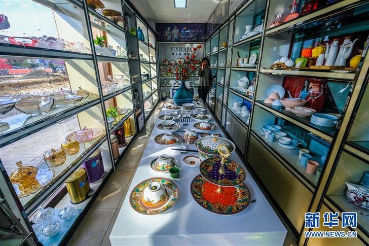 （慶祝改革開放40周年基層行&middot;鄉(xiāng)鎮(zhèn)篇&middot;圖文互動）（3）&ldquo;中國第一座農民城&rdquo;溫州龍港正向現代化新生城市跨越