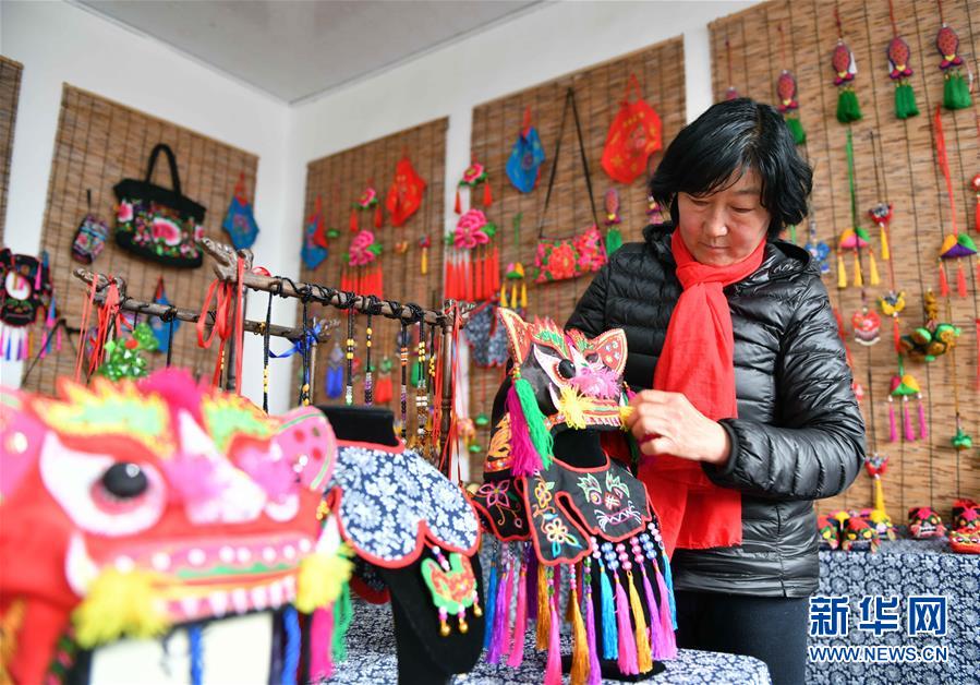 (慶祝改革開(kāi)放40周年基層行·村莊篇·圖文互動(dòng))(5)九間棚:風(fēng)景這邊獨(dú)好