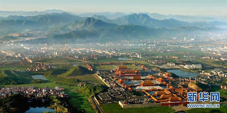 （慶祝改革開放40周年基層行&middot;鄉(xiāng)鎮(zhèn)篇&middot;圖文互動(dòng)）（1）橫店40年：&ldquo;橫空出世&rdquo;光影間