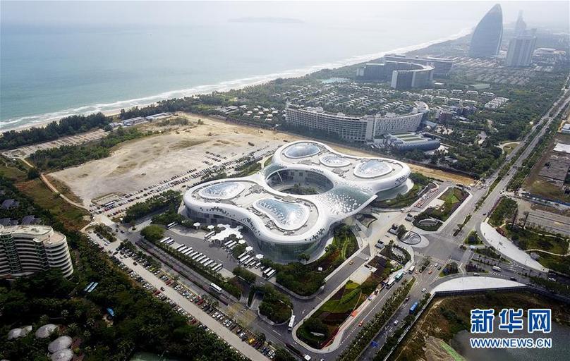 (新華全媒頭條·圖文互動)(2)創(chuàng)造新的更大奇跡——黨的十八屆三中全會召開五周年述評