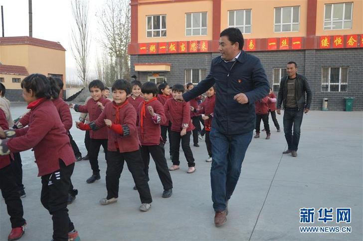 （改革先鋒風(fēng)采&middot;圖文互動）（2）庫爾班&middot;尼亞孜：民族團(tuán)結(jié)進(jìn)步的踐行者