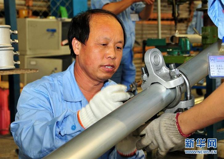 （改革先鋒風采&middot;圖文互動）（2）巨曉林：創新永無止境 