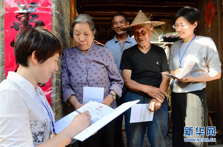 （全面深化改革這五年&middot;圖文互動）（2）推進(jìn)偉大工程 鍛造堅強核心&mdash;&mdash;十八屆三中全會以來全面深化黨建領(lǐng)域改革綜述