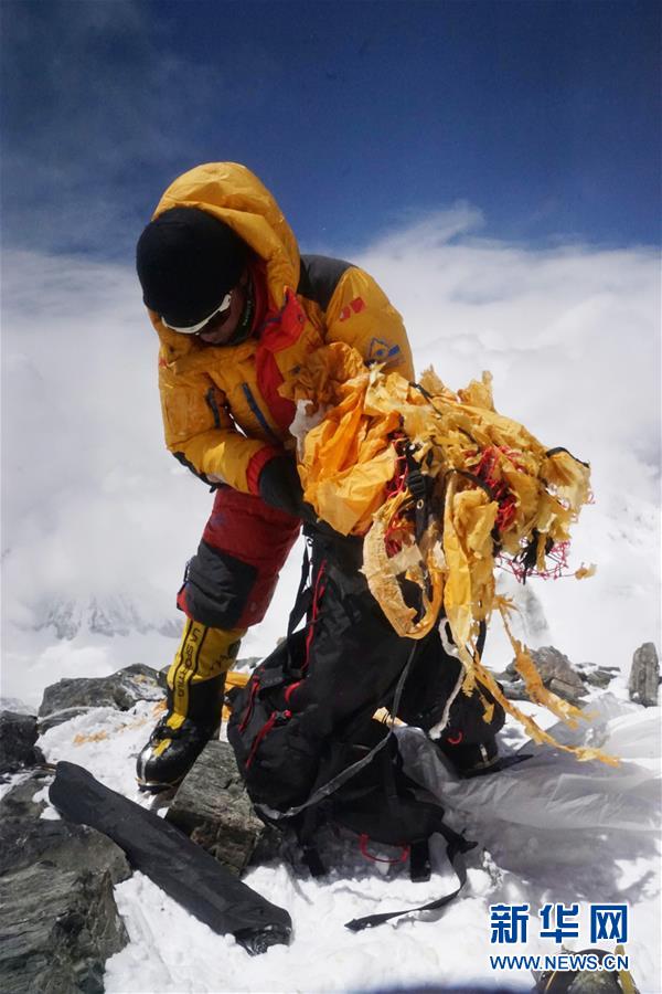 （圖文互動(dòng)）（1）平靜而充滿力量&mdash;&mdash;&ldquo;中國網(wǎng)事&middot;感動(dòng)2018&rdquo;年度網(wǎng)絡(luò)人物群像