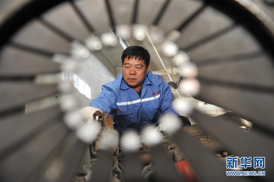 （圖文互動(dòng)）（2）平靜而充滿力量&mdash;&mdash;&ldquo;中國網(wǎng)事&middot;感動(dòng)2018&rdquo;年度網(wǎng)絡(luò)人物群像