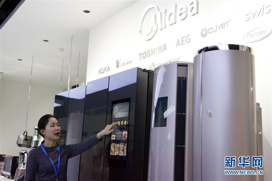 （在習近平新時代中國特色社會主義思想指引下&middot;將改革開放進行到底&middot;強國之基）（新華全媒頭條&middot;圖文互動）（7）奮斗不停步 改革再出發&mdash;&mdash;&ldquo;四個自信&rdquo;筑牢強國之基