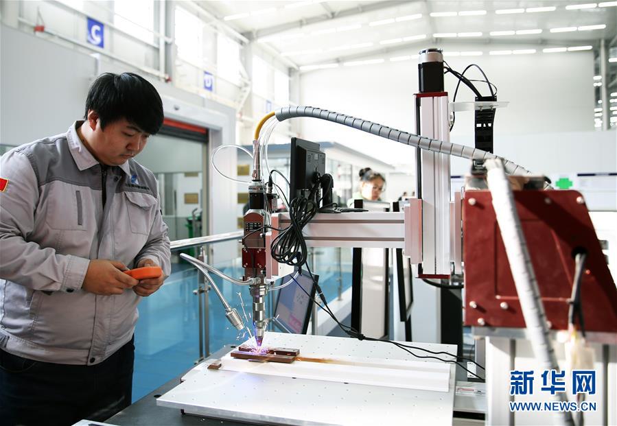 （新華全媒頭條&middot;圖文互動）（5）聚焦高質(zhì)量，躍上新臺階&mdash;&mdash;新年開局看中國經(jīng)濟信心和潛力