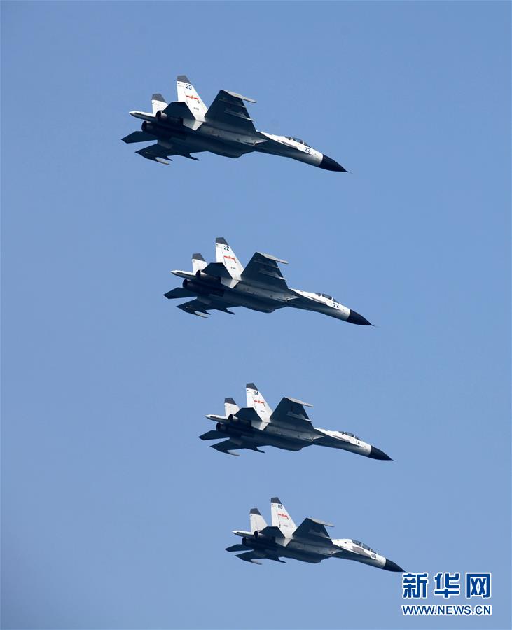 (人民海軍70年·新華全媒頭條·圖文互動)(7)向著深藍出發——獻給人民海軍成立70周年