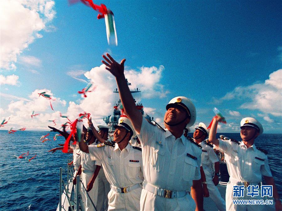 （新華全媒頭條&middot;人民海軍70年&middot;圖文互動）（1）向海圖強春潮涌&mdash;&mdash;黨中央、中央軍委和習主席關心人民海軍建設發展紀實