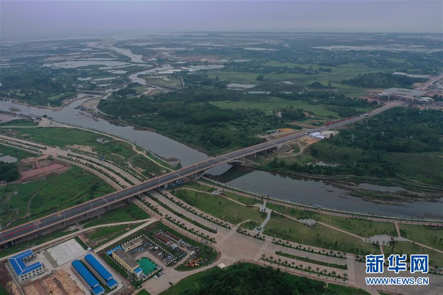 (壯麗70年·奮斗新時(shí)代·圖文互動(dòng))(11)廣西:傾力打造“一帶一路”有機(jī)銜接的重要門戶
