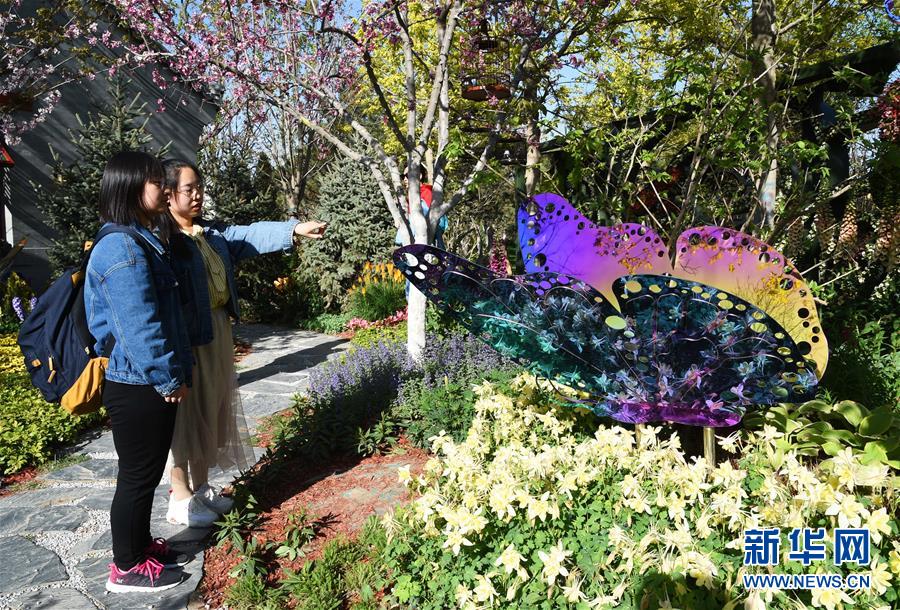 （在習近平新時代中國特色社會主義思想指引下&mdash;&mdash;新時代新作為新篇章&middot;圖文互動）（11）從世園會&ldquo;看&rdquo;中國綠色發(fā)展之路&mdash;&mdash;寫在北京世園會&ldquo;中國國家館日&rdquo;到來之際