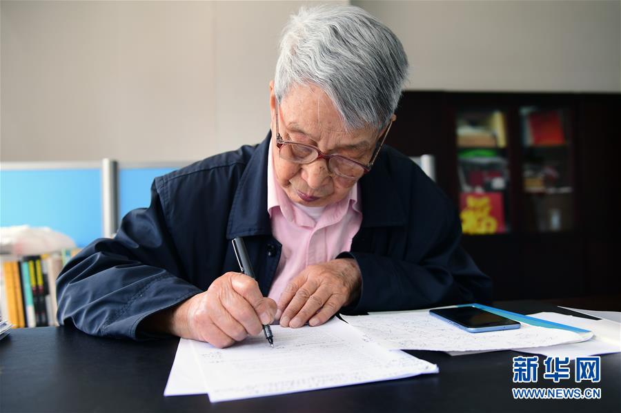 (新華全媒頭條·圖文互動)(8)追光者——“長光人”的報國故事