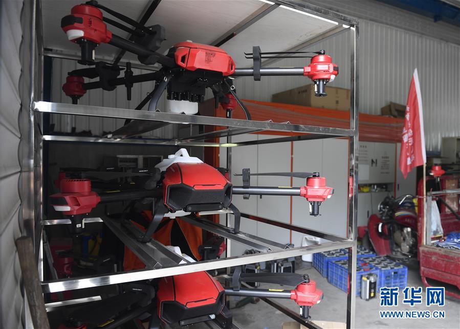 （在習(xí)近平新時代中國特色社會主義思想指引下&mdash;&mdash;新時代新作為新篇章&middot;圖文互動）（3）吉林萬昌現(xiàn)代農(nóng)業(yè)發(fā)展先導(dǎo)區(qū)&ldquo;三變&rdquo; 