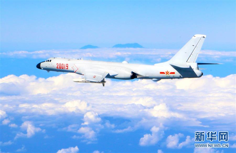 （人民空軍70年&middot;圖文互動）（8）我愛祖國的藍天&mdash;&mdash;空軍強軍主題紀念封8張&ldquo;同框照&rdquo;背后的故事 