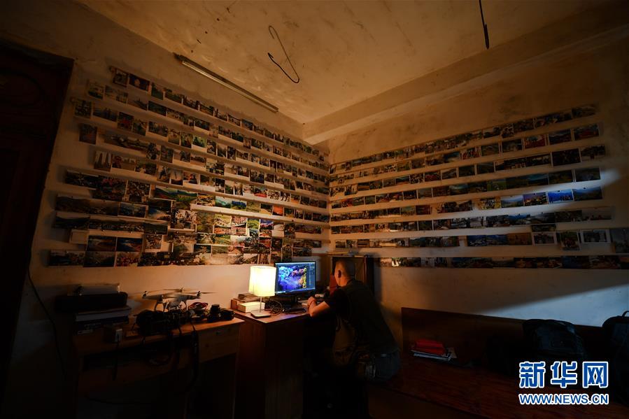 （圖文互動）（9）鄉村攝影師、鄉村&ldquo;模特&rdquo;、民宿店主&mdash;&mdash;鄉村旅游推動婺源農民生活方式發生新變化