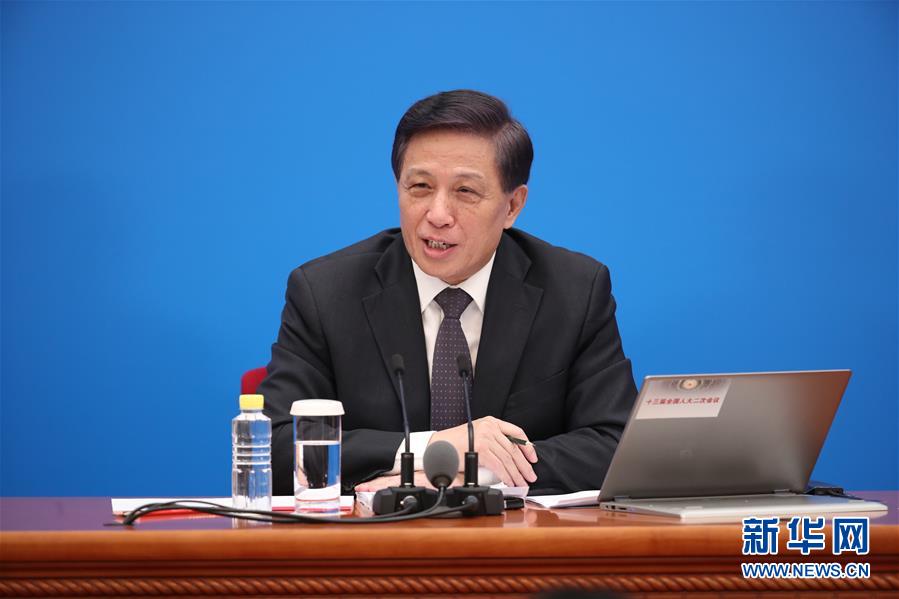 （兩會）（2）十三屆全國人大二次會議舉行新聞發布會