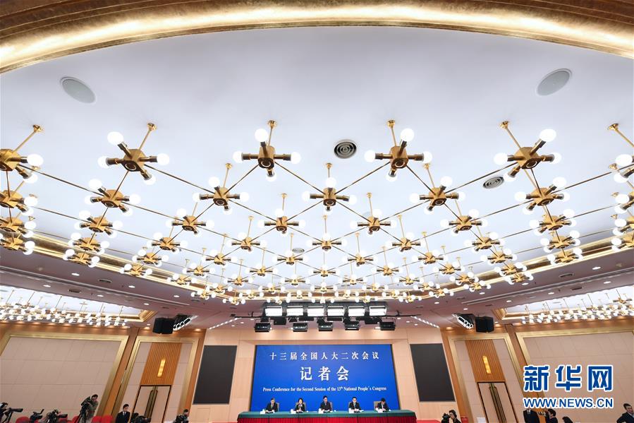 (兩會(huì)·XHDW)(9)最高人民法院審判委員會(huì)副部級(jí)專(zhuān)職委員劉貴祥等就“攻堅(jiān)‘基本解決執(zhí)行難’”答記者問(wèn)