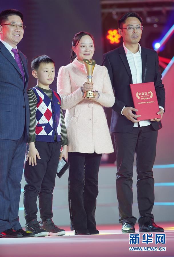 (圖文互動)(5)“中國網事·感動2019”十大年度網絡人物揭曉