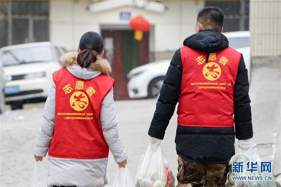 （聚焦疫情防控&middot;圖文互動）（6）&ldquo;我們多跑跑，居民更安全&rdquo;&mdash;&mdash;直擊新疆基層社區疫情防控