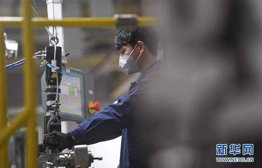 (聚焦疫情防控·圖文互動)(2)防控生產(chǎn)兩不誤 各地有哪些“硬核”——新型冠狀病毒感染的肺炎疫情防控焦點掃描之十