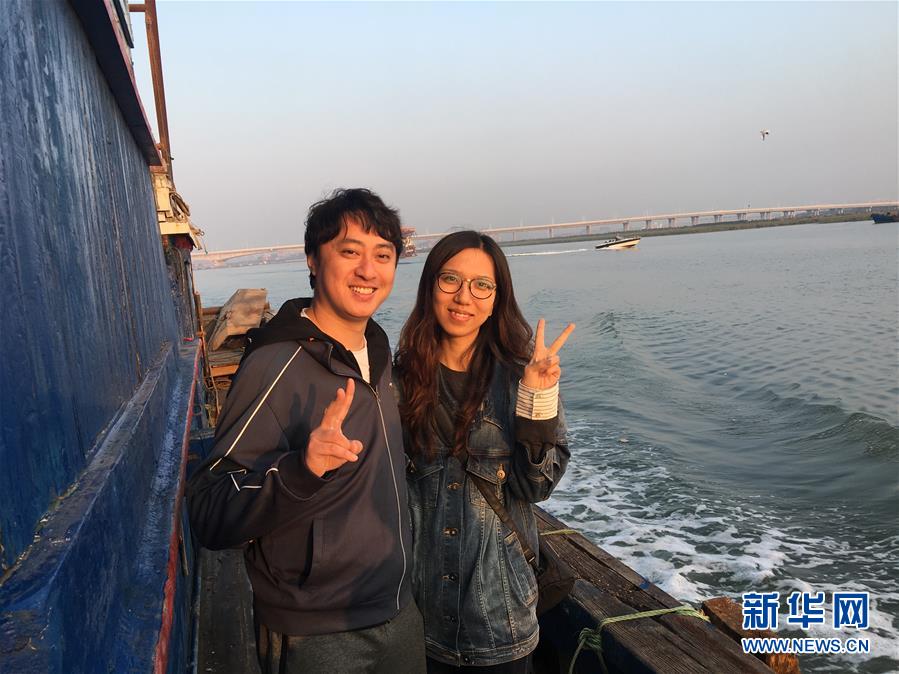 (聚焦疫情防控·圖文互動)(4)愛在“疫”起——四對“80后”夫妻的“逆行”表白