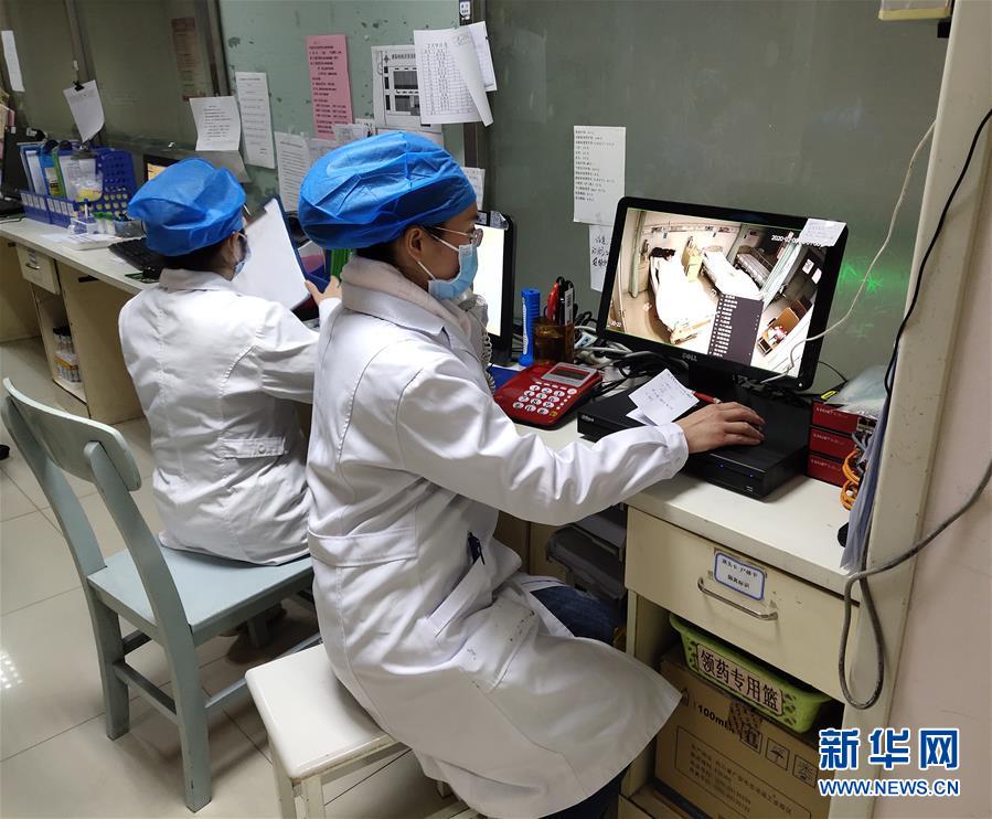 （一線抗疫群英譜&middot;圖文互動）（1）戰&ldquo;疫&rdquo;一家人