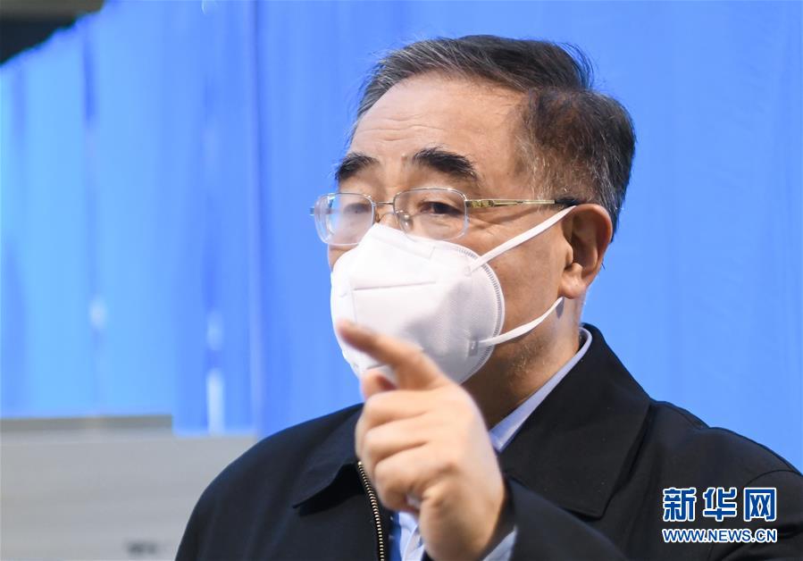 (聚焦疫情防控·圖文互動(dòng))(2)“治療輕癥患者中西醫(yī)結(jié)合很有效,不鼓勵(lì)人人吃藥來預(yù)防”——專訪中國(guó)工程院院士、天津中醫(yī)藥大學(xué)校長(zhǎng)張伯禮