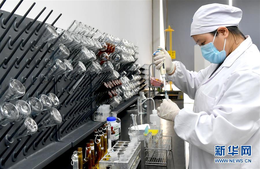 （圖文互動）（2）&ldquo;春天到了，熟悉的生活正在慢慢回來&rdquo;&mdash;&mdash;陜西多地復產復工一線見聞