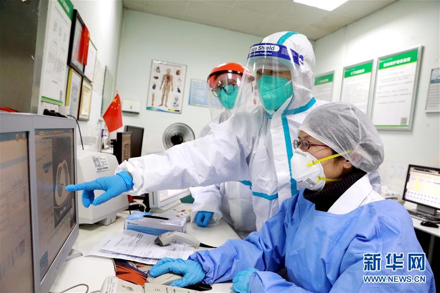 （在習近平新時代中國特色社會主義思想指引下&mdash;&mdash;新時代新作為新篇章&middot;習近平總書記關切事&middot;圖文互動）（7）高擎利劍驅疫魔&mdash;&mdash;科研攻關助力湖北戰&ldquo;疫&rdquo;記