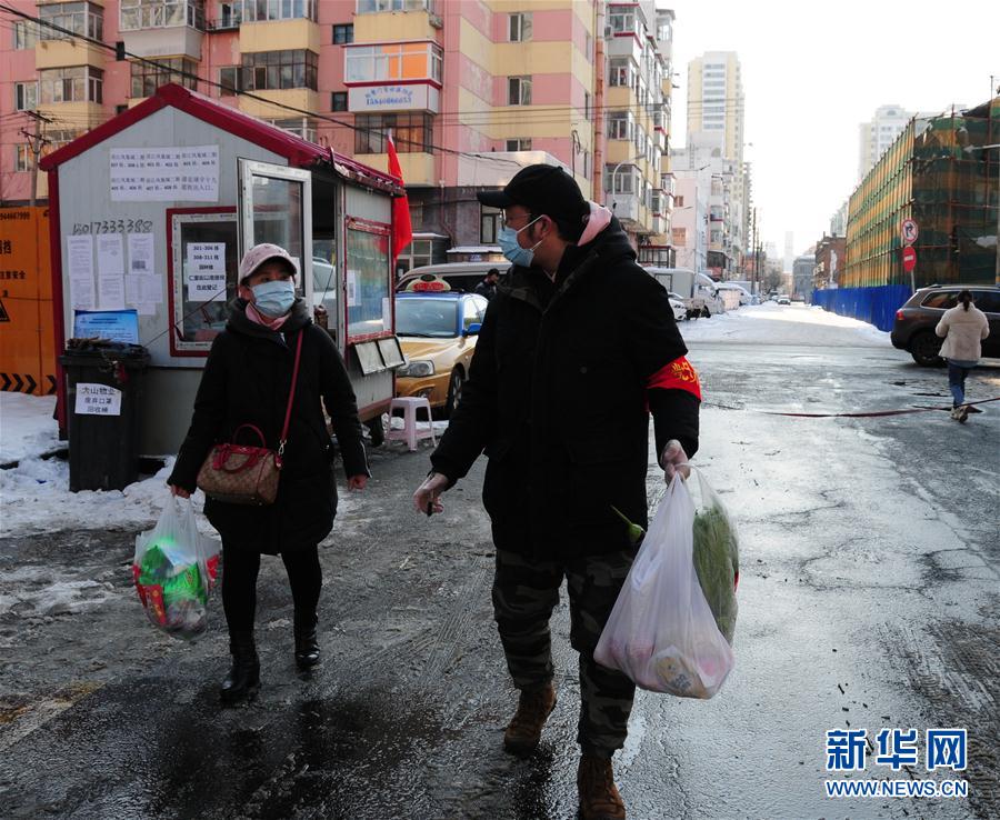 （聚焦疫情防控&middot;圖文互動）（1）不知你是誰，知你為了誰&mdash;&mdash;社區戰&ldquo;疫&rdquo;志愿者群像