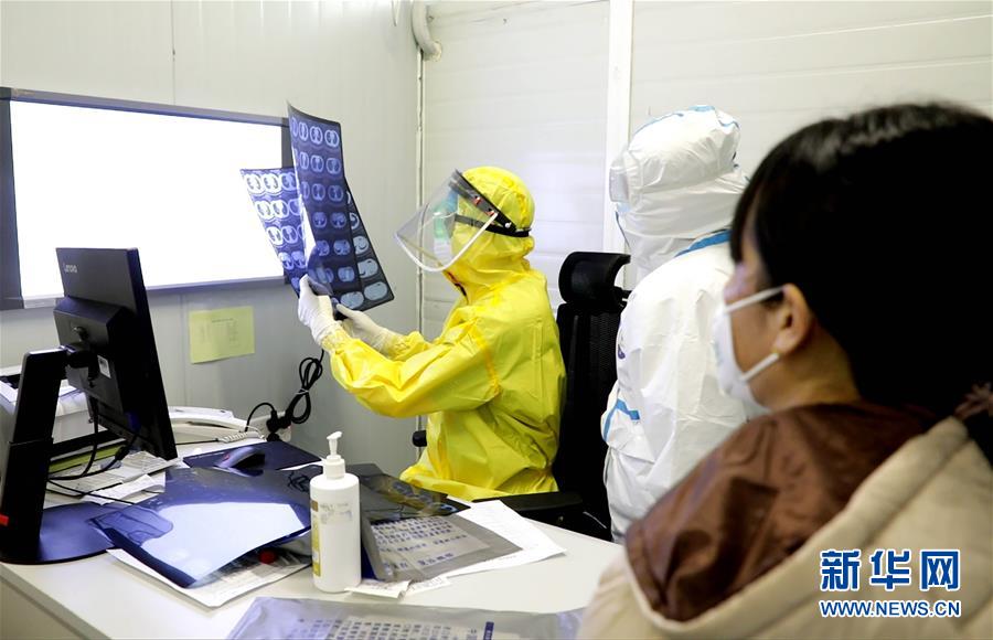 (一線抗疫群英譜·圖文互動)(1)當好首都抗疫“守門人”——解放軍總醫院第一醫學中心急診科抗疫記事