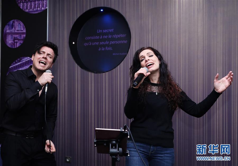 （國際&middot;圖文互動）（4）通訊：手牽手，我們共同驅散陰霾&mdash;&mdash;法國音樂人創作抗疫歌曲背后的故事