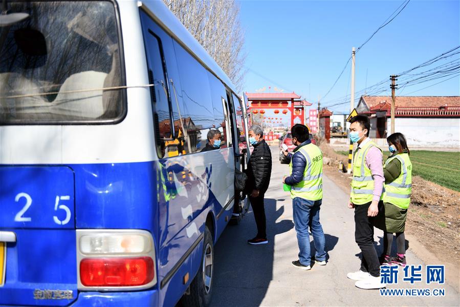 (新華全媒頭條·圖文互動)(5)暢通復(fù)工復(fù)產(chǎn)“生命線”——全國恢復(fù)正常交通運輸秩序