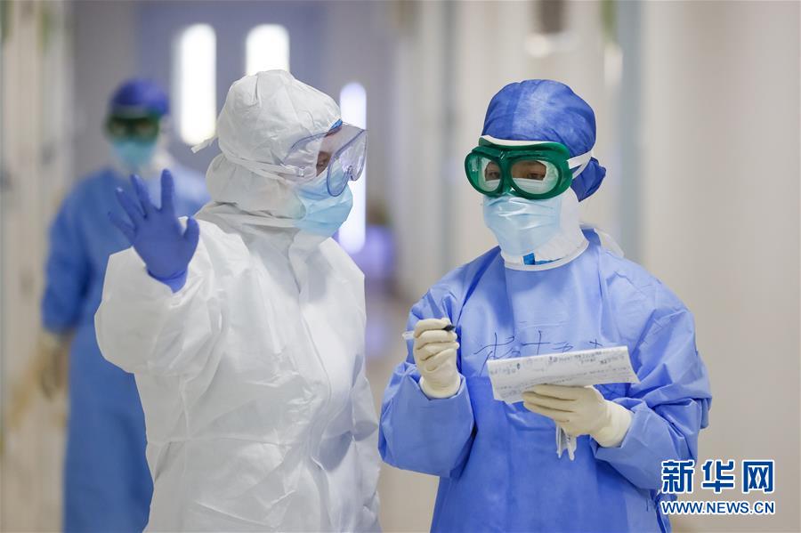 （新華全媒頭條&middot;圖文互動）（3）最美逆行者，武漢永遠(yuǎn)記得你！&mdash;&mdash;首批援鄂醫(yī)療隊返程紀(jì)實