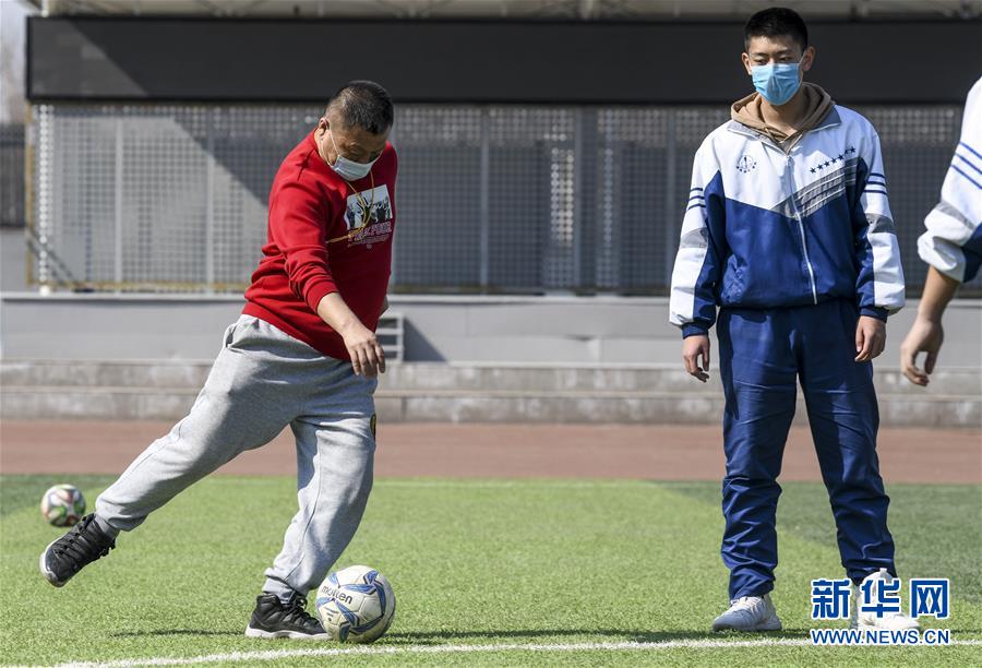 (圖文互動)(4)“早”安同學,“早”安老師!——新疆初高中畢業班復課一周回訪見聞