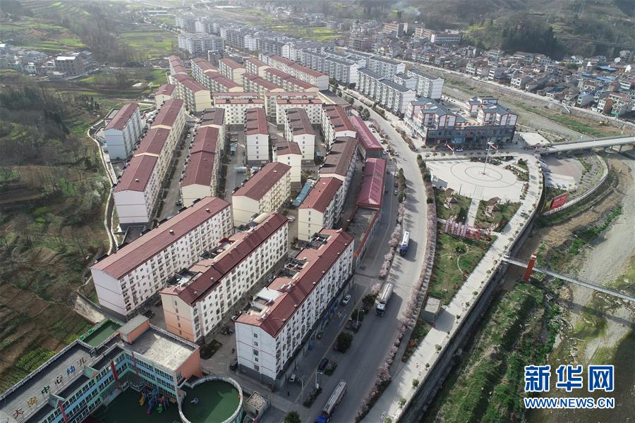 (新華全媒頭條·圖文互動)(2)奔向新的幸福——陜西貧困縣全部摘帽的N個截面