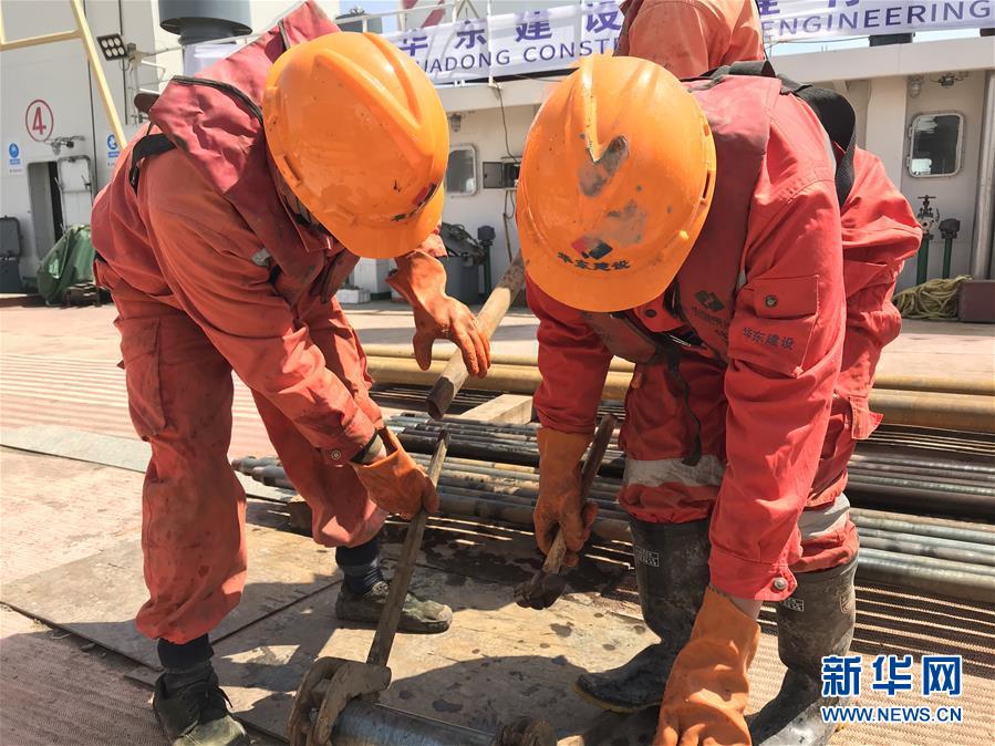 (圖文互動)(3)特寫:海底高鐵“探路人”