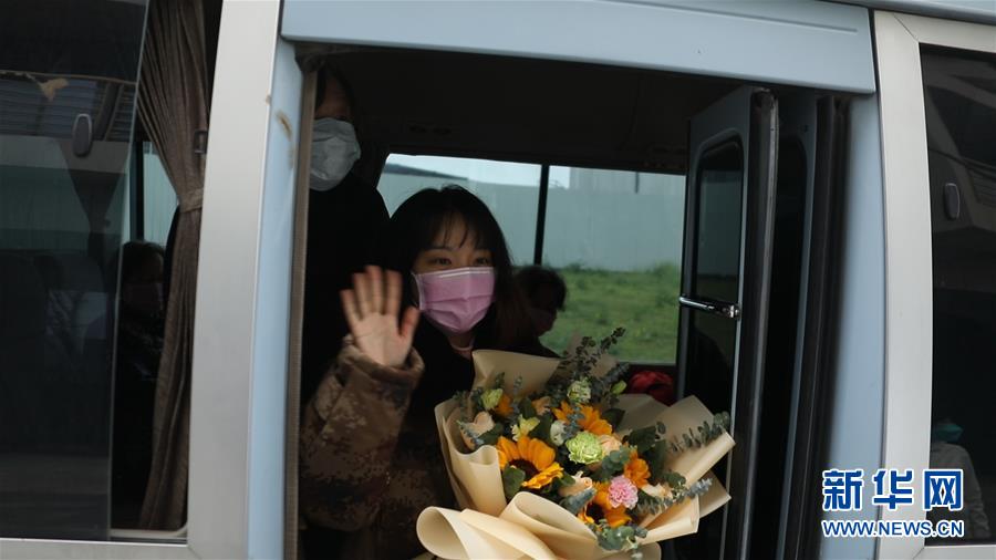 (新華全媒頭條·習近平致敬的戰“疫”英雄·武漢人民篇·圖文互動)(3)壯哉,大武漢——獻給英雄的武漢人民