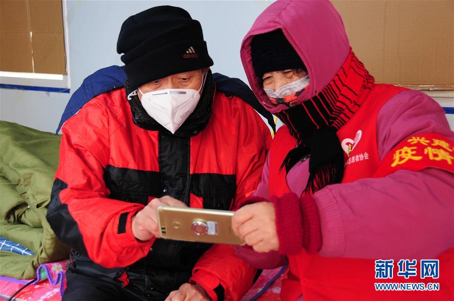 （新華全媒頭條&middot;圖文互動）（11）星火成炬&mdash;&mdash;記戰&ldquo;疫&rdquo;中的志愿服務英雄