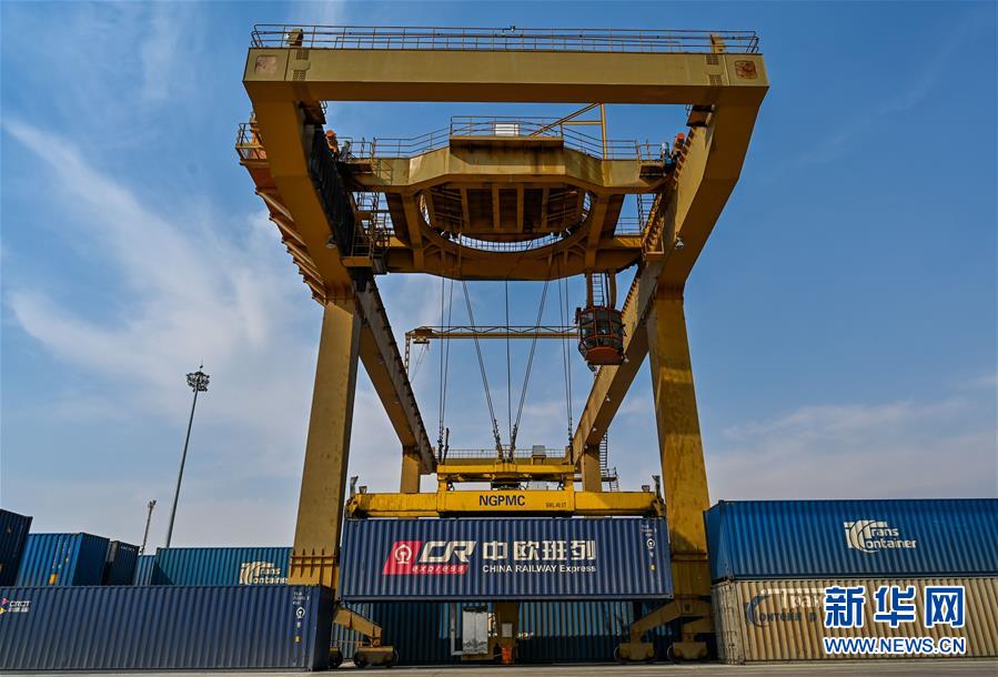 （新華全媒頭條&middot;圖文互動）（14）邊城戰(zhàn)&ldquo;疫&rdquo;&mdash;&mdash;綏芬河、滿洲里境外輸入疫情防控紀實