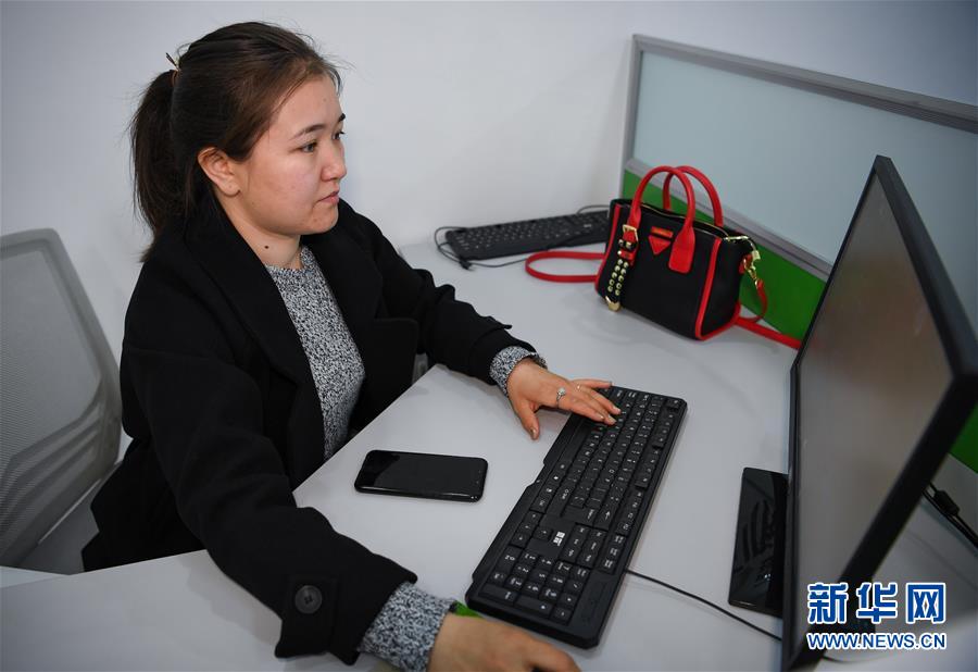 (聚焦復工復產(chǎn)·圖文互動)(1)新疆創(chuàng)業(yè):回鄉(xiāng)與離鄉(xiāng) 旅游+電商