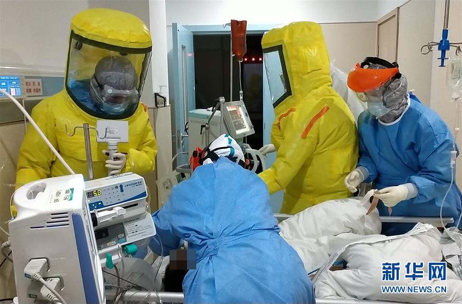 （聚焦疫情防控&middot;圖文互動）（3）團結起來！我們萬眾一心！&mdash;&mdash;中國抗疫人民力量的生動實踐