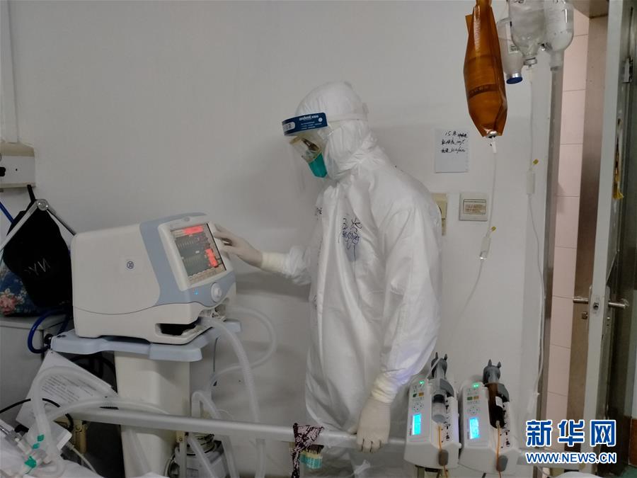 （在習(xí)近平新時(shí)代中國特色社會主義思想指引下&mdash;&mdash;新時(shí)代新作為新篇章&middot;習(xí)近平總書記關(guān)切事&middot;圖文互動）（2）青春的顏色是什么？